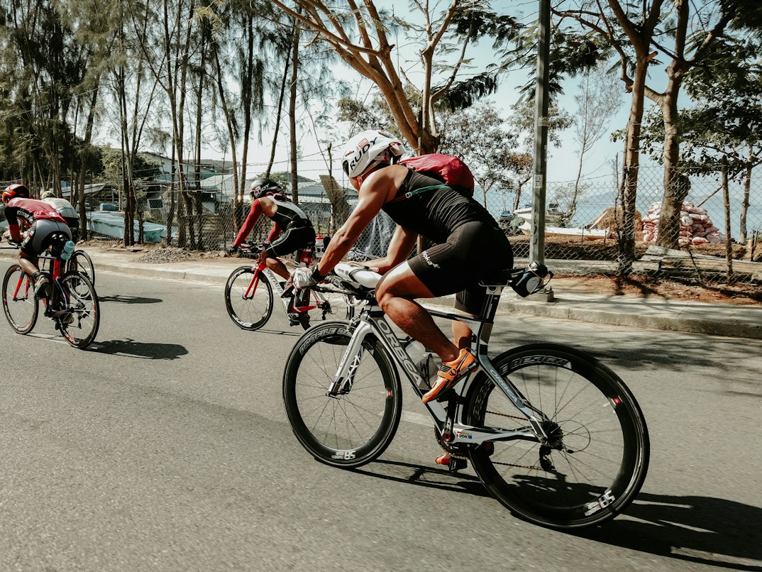 Matériel triathlon débutant : la liste complète